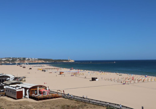 Praia da Rocha Algarve: praktische gids voor strand, hotels en reizen vanaf Faro