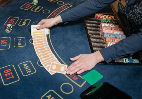 Hoeveel verlies je per uur bij blackjack met €10 per hand en 0,5 procent huisvoordeel